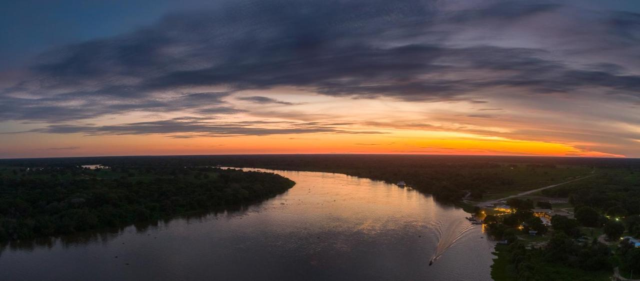 Santa Rosa Pantanal Hotel Porto Jofre Ngoại thất bức ảnh